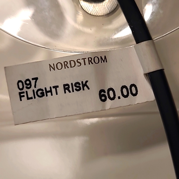 QUAY AUSTRALIA Flight Risk Sunglasses Black/Smoke Sunnies - Picture 5 of 7